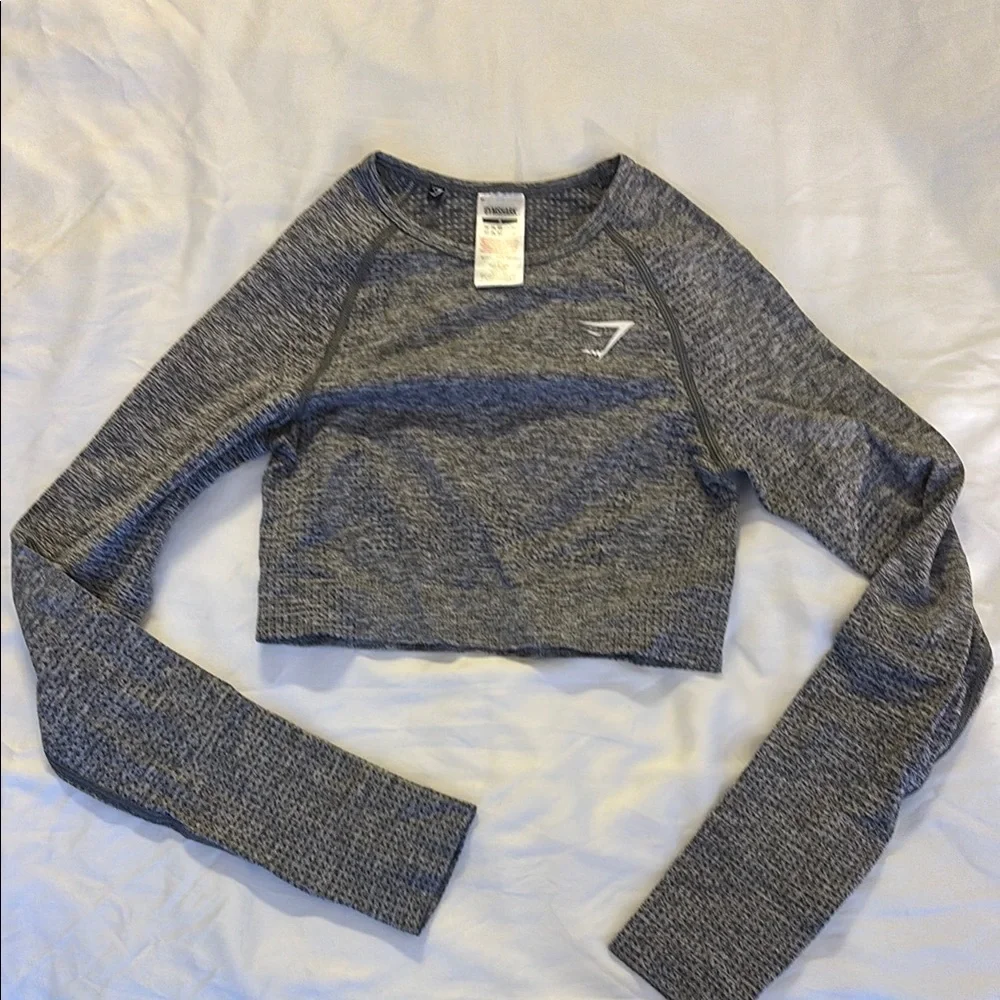 Gymshark Gray Crew Neck Athletic Sweater - Picture 1 of 2